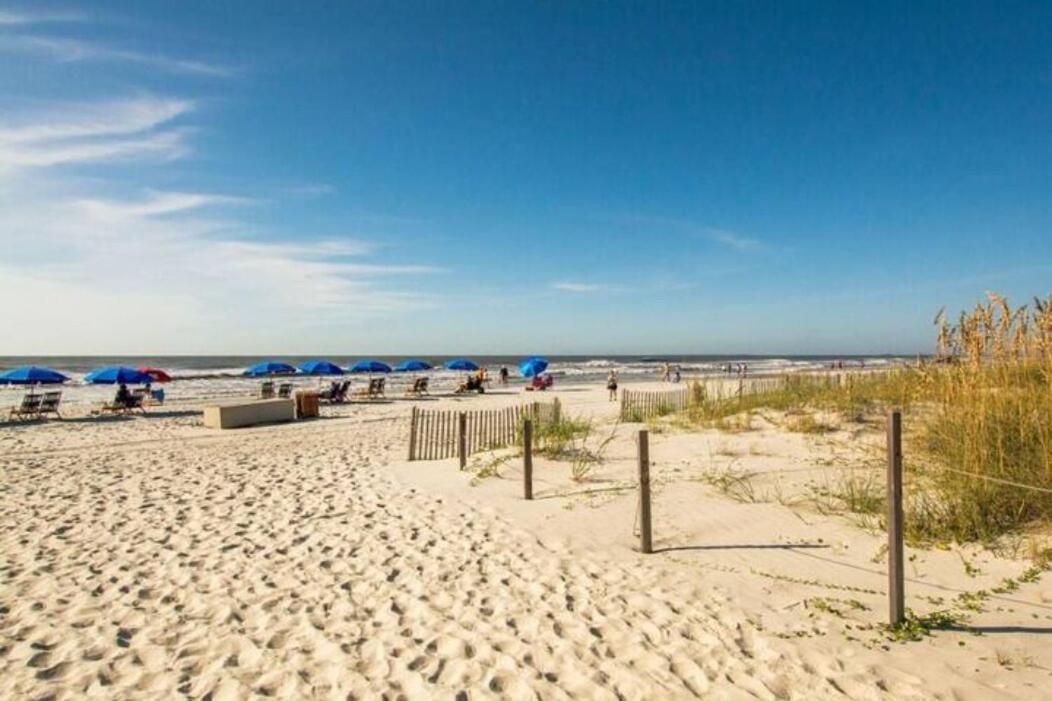 Coastal Getaway Oceanview Condo In Hilton Head ヒルトンヘッドアイランド エクステリア 写真